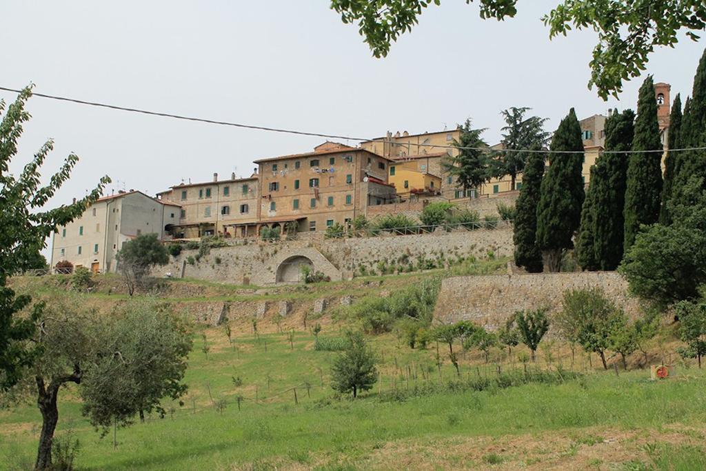 Casa Vacanze In Borgo Monteverdi Marittimo Eksteriør bilde